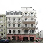 DEVIN Art Hotel
