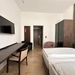 DEVIN Art Hotel