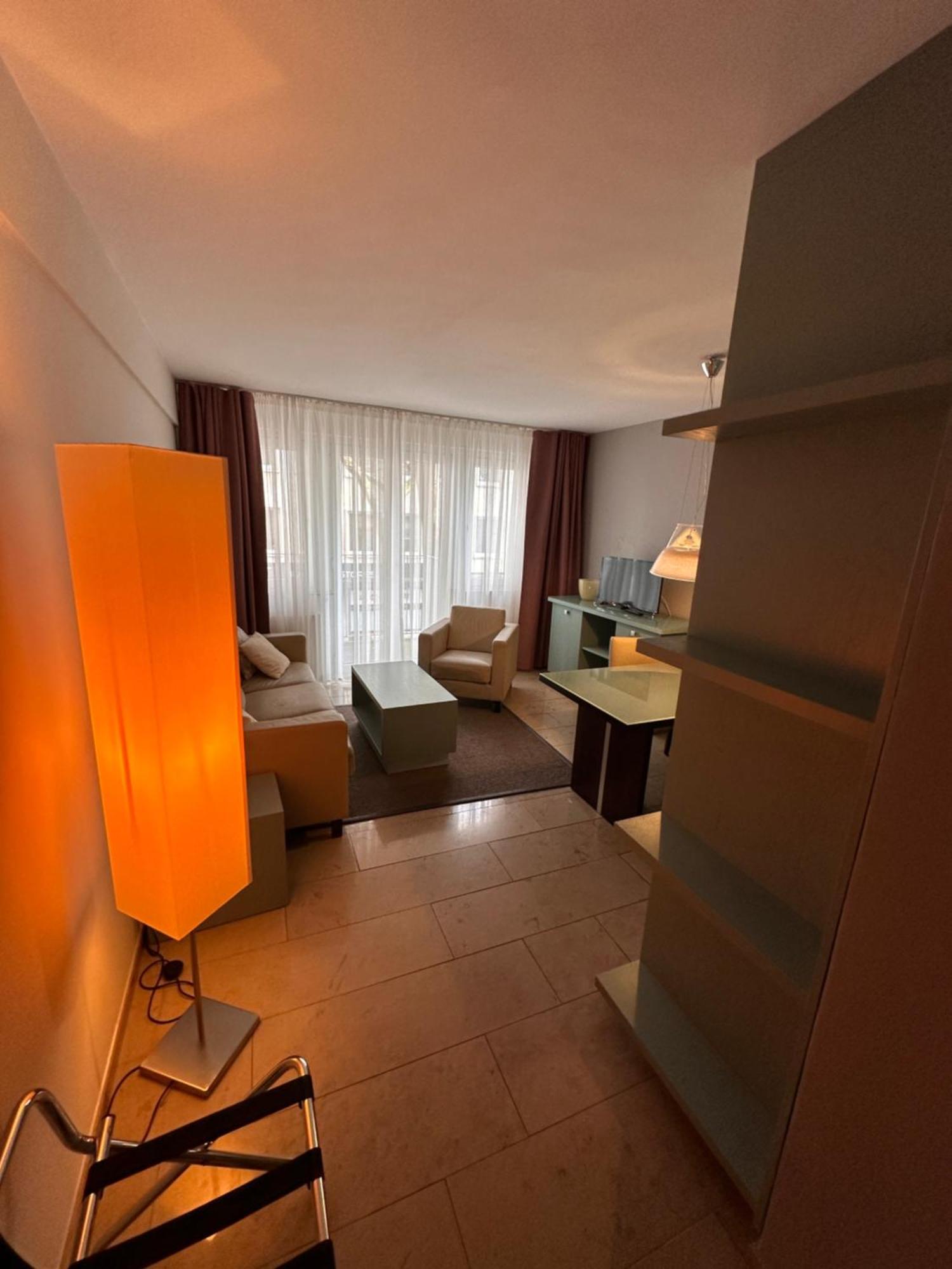 Devin Art Hotel